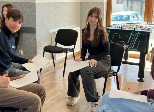 Yöntem Akademi Kültür Koleji olarak öğrencilerimizin akademik gelişimlerinin yanı sıra farklı kültürleri tanımalarını ve uluslararası deneyimler kazanmalarını önemsiyoruz. Erasmus programı kapsamı